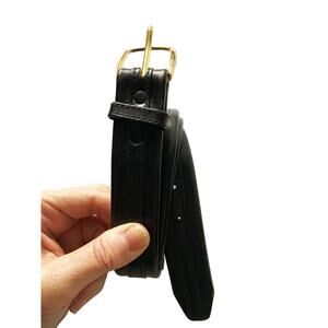 Danbury EVP Mens Black Leather Belt Golden Square Buckle Size 38 Z26